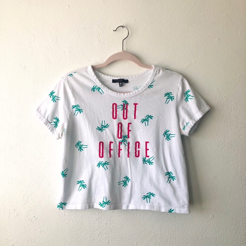 🎉 Final Price Out of office T-shirt C15